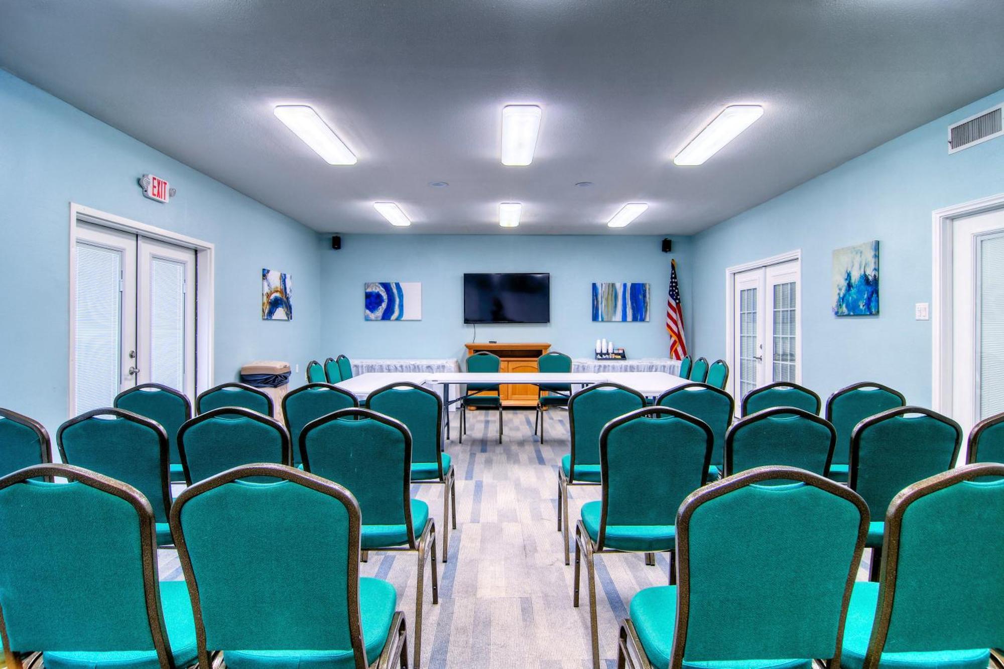 Alister Square Port Aransas