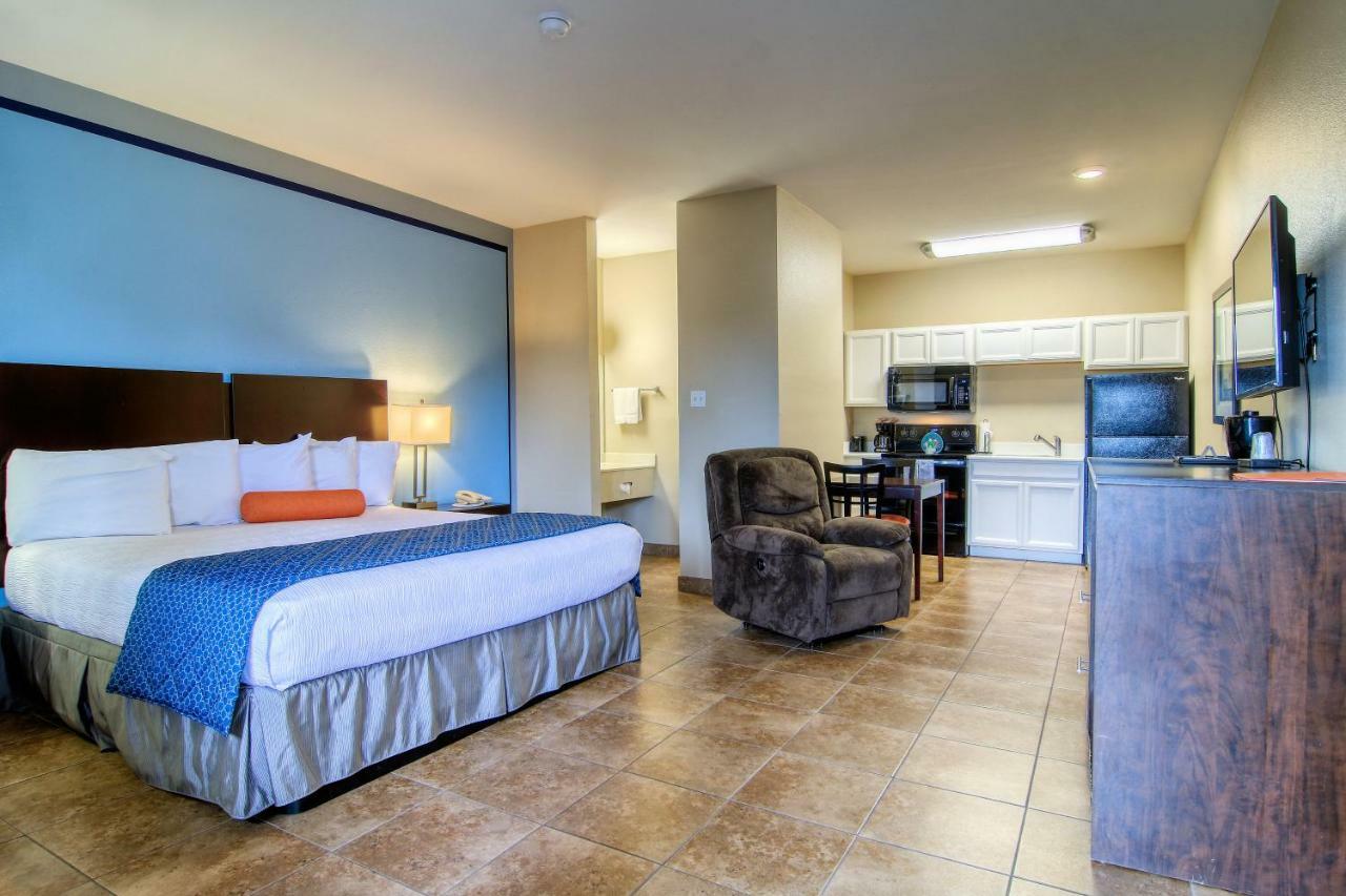 Alister Square 3*