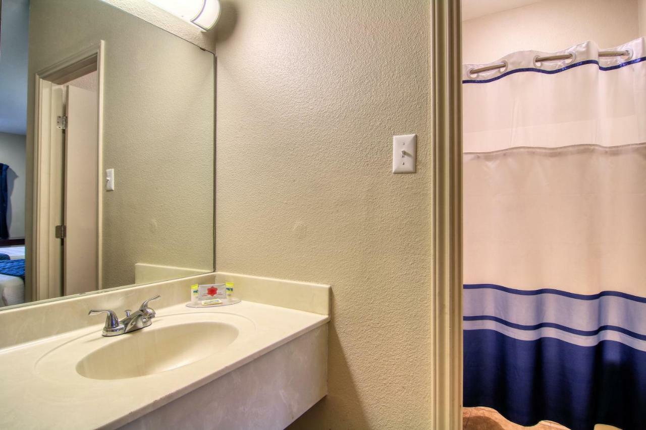 Motel Alister Square 3*